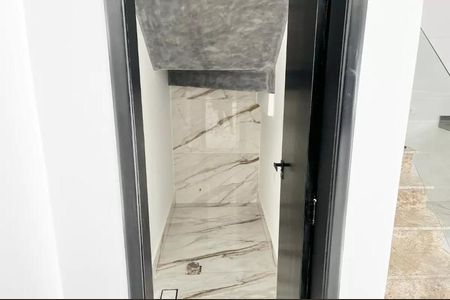 Casa à venda com 140m², 4 quartos e 2 vagas Casa à venda com 140m², 4 quartos e 2 vagasFoto 14