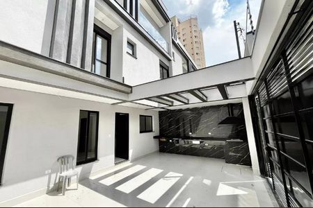 Casa à venda com 140m², 4 quartos e 2 vagas Casa à venda com 140m², 4 quartos e 2 vagasFoto 01