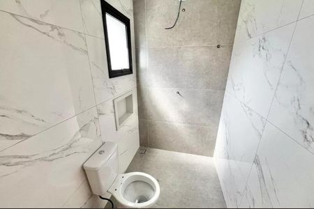 Casa à venda com 140m², 4 quartos e 2 vagas Casa à venda com 140m², 4 quartos e 2 vagasFoto 16