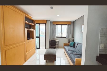 Sala/Cozinha de apartamento para alugar com 1 quarto, 42m² em Santana, São Paulo