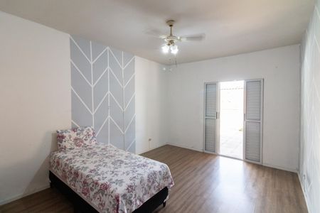 Casa à venda com 141m², 2 quartos e 1 vagaQuarto 1