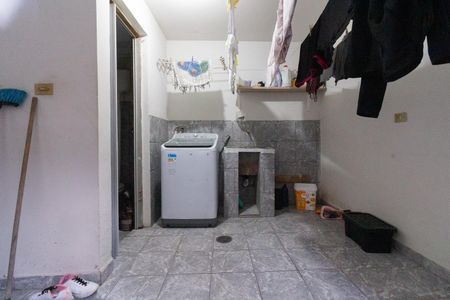 Casa à venda com 141m², 2 quartos e 1 vagaÁrea de Serviço