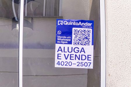 Apartamento para alugar com 46m², 2 quartos e 1 vaga Apartamento para alugar com 46m², 2 quartos e 1 vagaFachada do bloco com placa