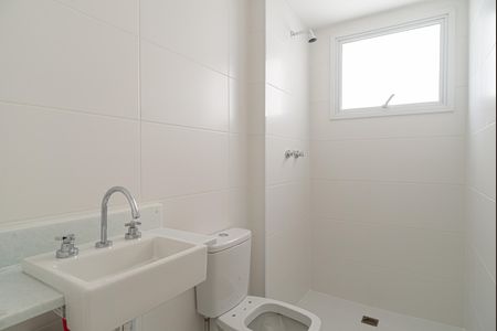 Apartamento à venda com 70m², 2 quartos e 1 vaga Apartamento à venda com 70m², 2 quartos e 1 vagaBanheiro da Suíte