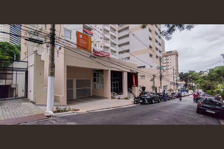 Apartamento à venda com 70m², 2 quartos e 1 vaga Apartamento à venda com 70m², 2 quartos e 1 vagaFachada