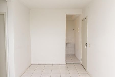 Sala de apartamento para alugar com 2 quartos, 43m² em Cosmos, Rio de Janeiro