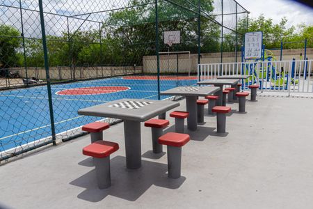 Apartamento para alugar com 43m², 2 quartos e 1 vaga Apartamento para alugar com 43m², 2 quartos e 1 vagaÁrea comum - Playground