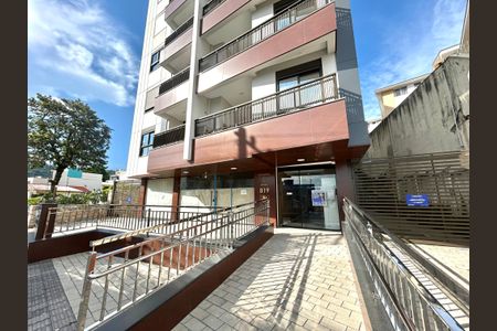 Apartamento para alugar com 61m², 2 quartos e 1 vagaFachada