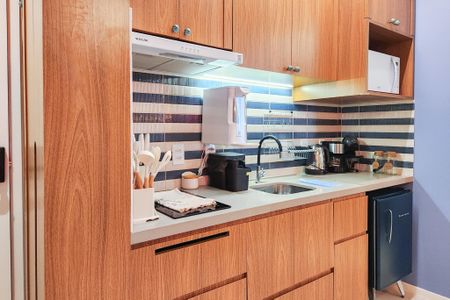 Cozinha de apartamento para alugar com 1 quarto, 29m² em Centro, Rio de Janeiro