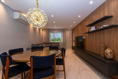 Casa à venda com 3 quartos, 135m² em Sumaré, São Paulo