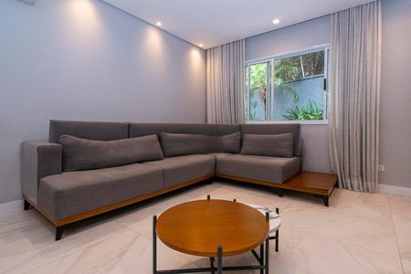 Casa à venda com 3 quartos, 135m² em Sumaré, São Paulo