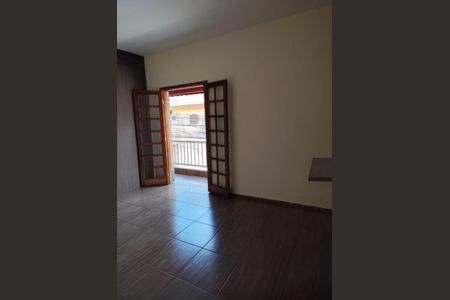 Sala de casa para alugar com 3 quartos, 100m² em Parque Santo Antônio, Guarulhos