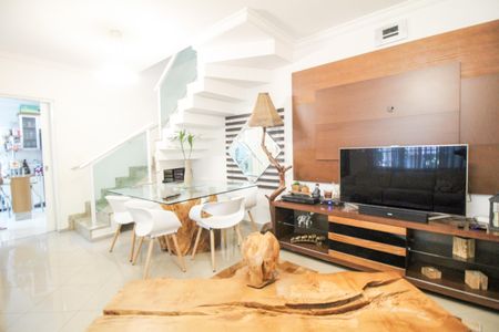 Sala de casa à venda com 3 quartos, 110m² em Alto da Mooca, São Paulo
