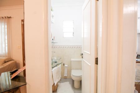 Casa à venda com 110m², 3 quartos e 2 vagas Casa à venda com 110m², 3 quartos e 2 vagasBanheiro 3 - Lavabo