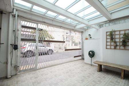 Casa à venda com 110m², 3 quartos e 2 vagas Casa à venda com 110m², 3 quartos e 2 vagasGaragem