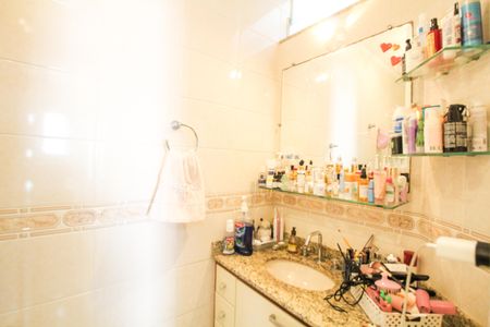 Casa à venda com 110m², 3 quartos e 2 vagas Casa à venda com 110m², 3 quartos e 2 vagasBanheiro 1 - Suite