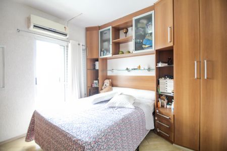 Casa à venda com 110m², 3 quartos e 2 vagas Casa à venda com 110m², 3 quartos e 2 vagasQuarto 1 - Suite