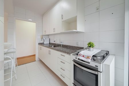 Apartamento à venda com 62m², 2 quartos e 2 vagas Apartamento à venda com 62m², 2 quartos e 2 vagasCozinha