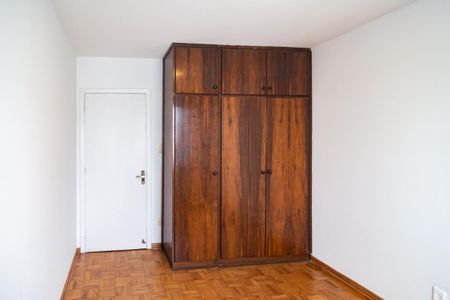 Apartamento para alugar com 132m², 3 quartos e sem vaga Apartamento para alugar com 132m², 3 quartos e sem vagaQuarto 1
