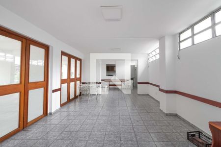 Apartamento para alugar com 132m², 3 quartos e sem vaga Apartamento para alugar com 132m², 3 quartos e sem vagaSalão de Festas