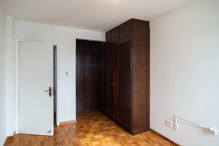 Apartamento para alugar com 132m², 3 quartos e sem vaga Apartamento para alugar com 132m², 3 quartos e sem vagaQuarto 3 - Suíte