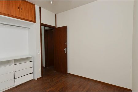 Apartamento para alugar com 116m², 3 quartos e 1 vagaQuarto 2