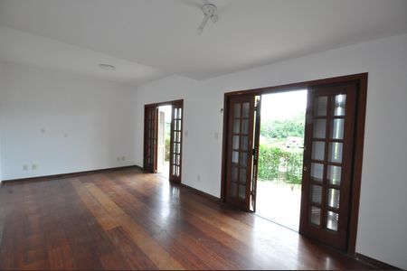 Sala de casa para alugar com 3 quartos, 150m² em Tremembé, São Paulo