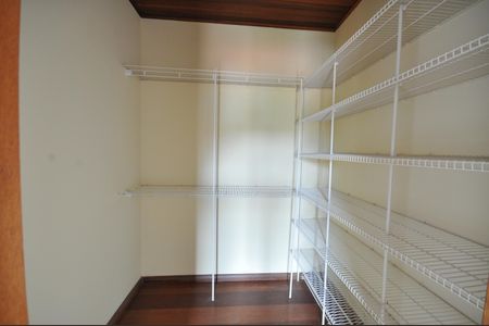 Casa para alugar com 150m², 3 quartos e 1 vagaCloset