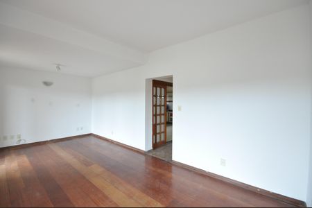 Sala de casa para alugar com 3 quartos, 150m² em Tremembé, São Paulo