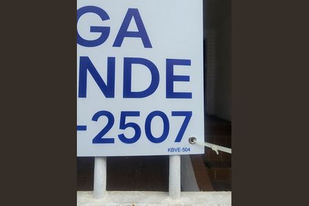 Casa à venda com 80m², 2 quartos e 1 vagaPlaca