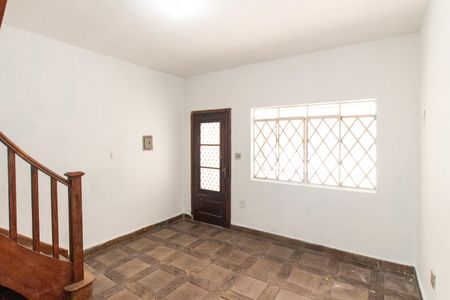 Casa à venda com 80m², 2 quartos e 1 vagaSala