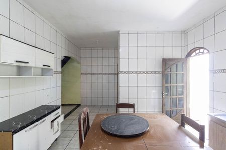 Casa para alugar com 225m², 3 quartos e 1 vaga Casa para alugar com 225m², 3 quartos e 1 vagaCozinha