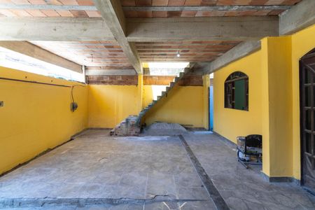 Casa para alugar com 225m², 3 quartos e 1 vaga Casa para alugar com 225m², 3 quartos e 1 vagaÁrea externa