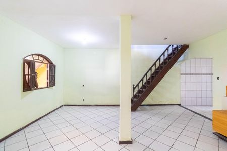 Sala de casa para alugar com 3 quartos, 225m² em Campo Grande, Rio de Janeiro