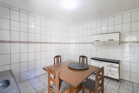 Casa para alugar com 225m², 3 quartos e 1 vaga Casa para alugar com 225m², 3 quartos e 1 vagaCozinha
