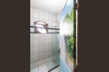 Casa para alugar com 225m², 3 quartos e 1 vaga Casa para alugar com 225m², 3 quartos e 1 vagaBanheiro 2