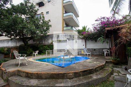 Casa à venda com 200m², 5 quartos e 1 vagaÁrea externa