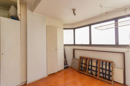 Apartamento à venda com 460m², 4 quartos e 4 vagas Apartamento à venda com 460m², 4 quartos e 4 vagasÁrea de Serviço