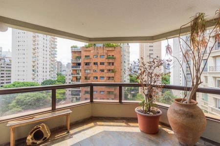 Varanda de apartamento à venda com 4 quartos, 460m² em Pinheiros, São Paulo