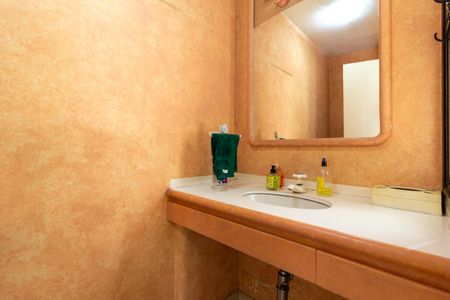 Apartamento à venda com 460m², 4 quartos e 4 vagas Apartamento à venda com 460m², 4 quartos e 4 vagasLavabo