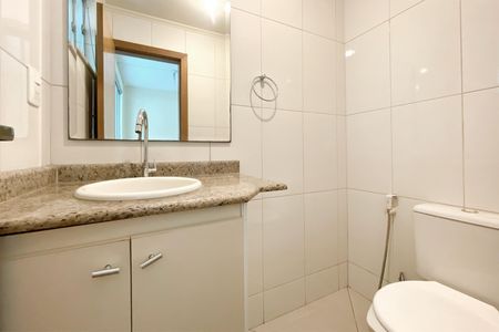 Casa à venda com 176m², 4 quartos e 2 vagasLavabo da Sala