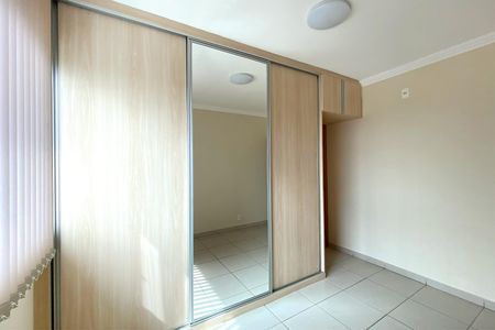 Casa à venda com 176m², 4 quartos e 2 vagasSuite 1