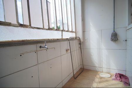 Apartamento à venda com 83m², 2 quartos e sem vagaÁrea de Serviço