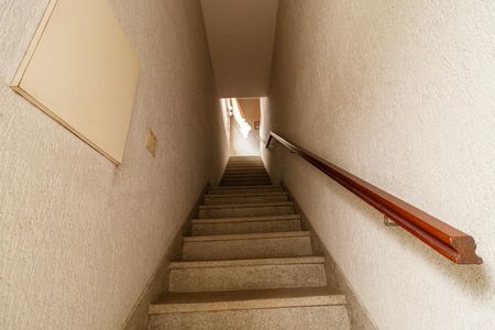 Apartamento à venda com 464m², 3 quartos e 10 vagas Apartamento à venda com 464m², 3 quartos e 10 vagasEscada