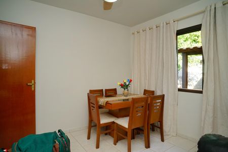 Quarto 1 de casa de condomínio para alugar com 2 quartos, 360m² em Itaupuaçu, Maricá