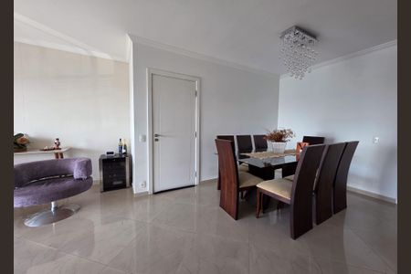 Apartamento à venda com 130m², 3 quartos e 3 vagasSala