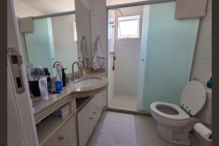 Apartamento à venda com 130m², 3 quartos e 3 vagasBanheiro da Suíte