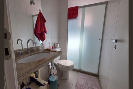 Apartamento à venda com 130m², 3 quartos e 3 vagasBanheiro da Suíte 3