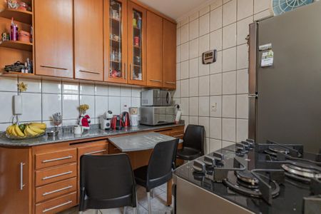 Apartamento à venda com 100m², 2 quartos e sem vaga Apartamento à venda com 100m², 2 quartos e sem vagaCozinha