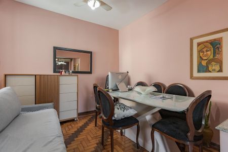 Sala de apartamento à venda com 2 quartos, 100m² em São Geraldo, Porto Alegre